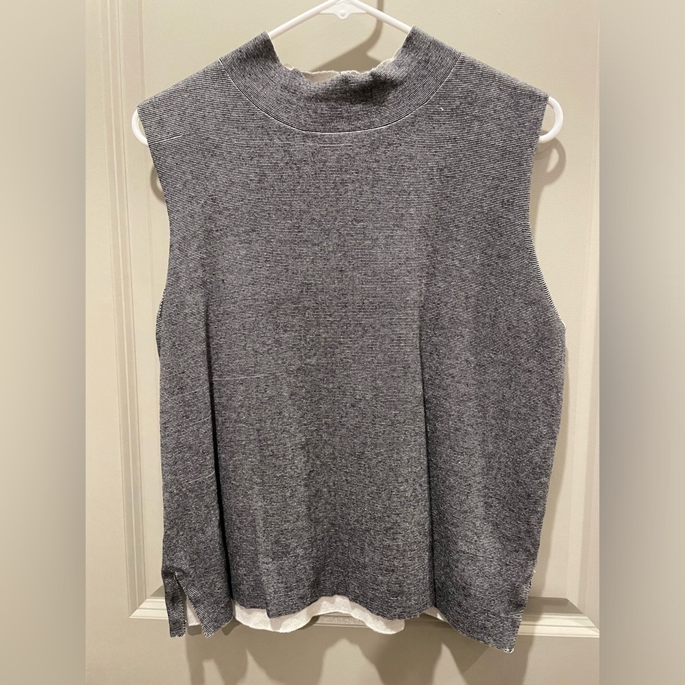 Anthropologie Moth tank top women’s size large subtle stripe pattern